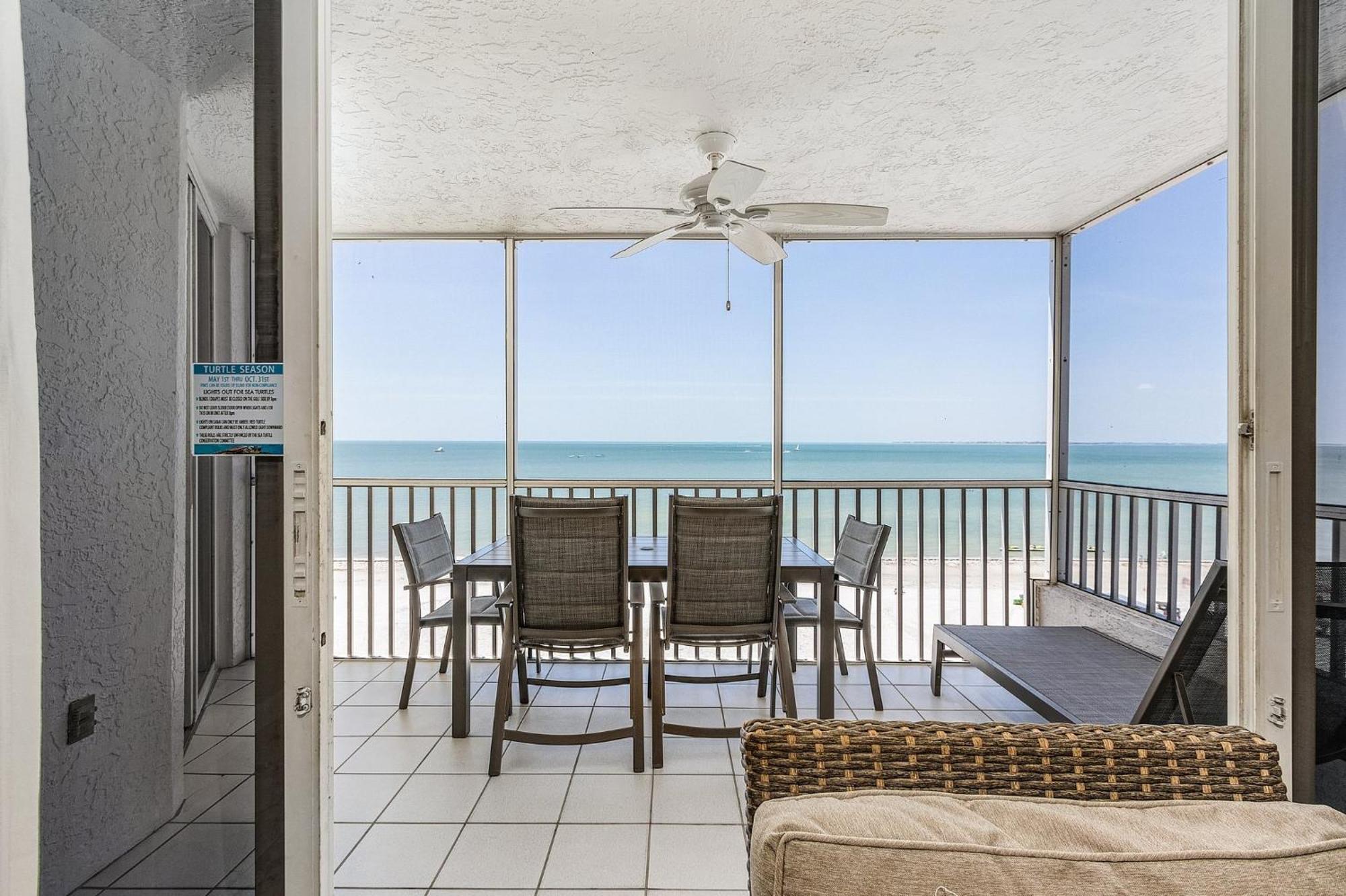 Fantastic Gulf Front Condo On The North End Of The Island - Beach Villas # 504 Condo Fort Myers Beach Exteriér fotografie